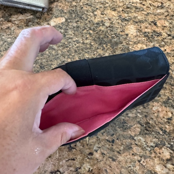 Kate Spade Long Wallet EUC - Picture 5 of 6